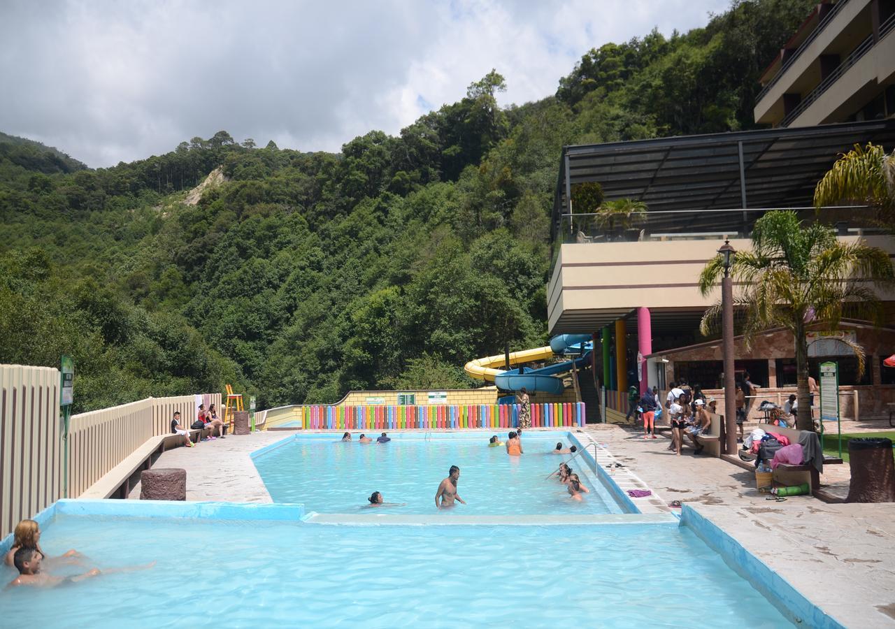 Hotel Y Aguas Termales De 치그나우아판 외부 사진