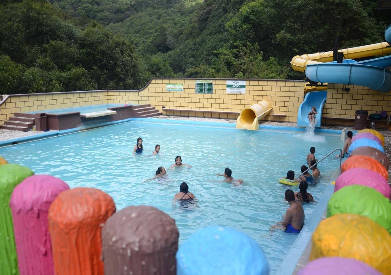 Hotel Y Aguas Termales De 치그나우아판 외부 사진